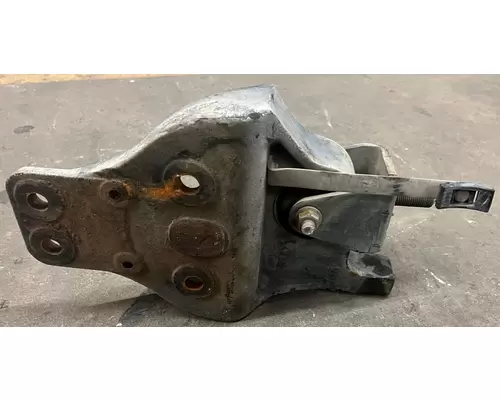 INTERNATIONAL 8600 Brackets, Misc.