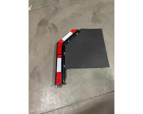 INTERNATIONAL 8600 Brackets, Misc.