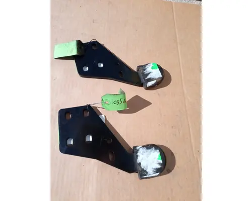 INTERNATIONAL 8600 Brackets, Misc.