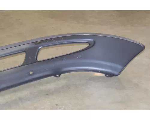INTERNATIONAL 8600 Bumper Assembly, Front