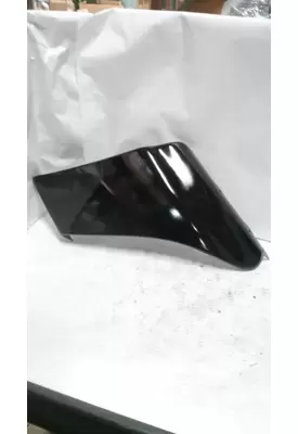 INTERNATIONAL 8600 Bumper End Cap