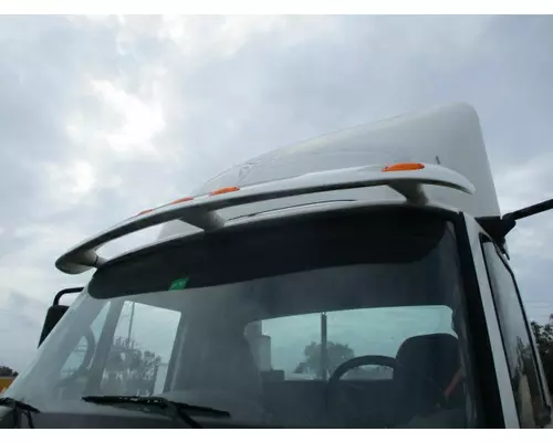 INTERNATIONAL 8600 CAB CLIP