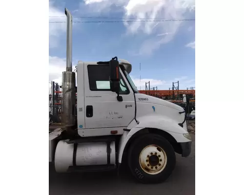 INTERNATIONAL 8600 CAB CLIP