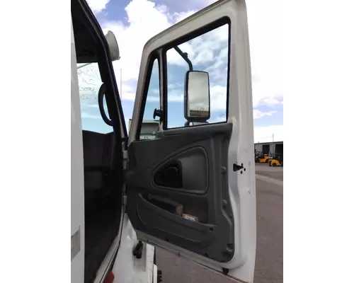 INTERNATIONAL 8600 CAB CLIP