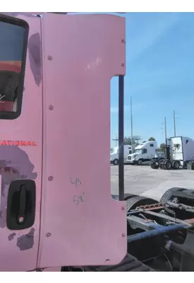 INTERNATIONAL 8600 CAB EXTENSION
