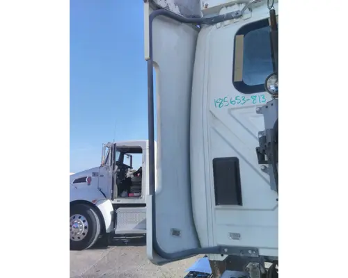 INTERNATIONAL 8600 CAB EXTENSION