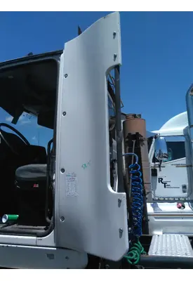 INTERNATIONAL 8600 CAB EXTENSION