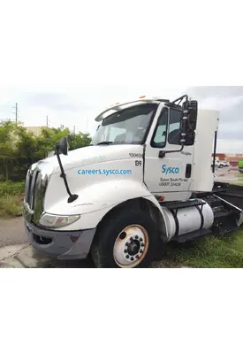 INTERNATIONAL 8600 CAB