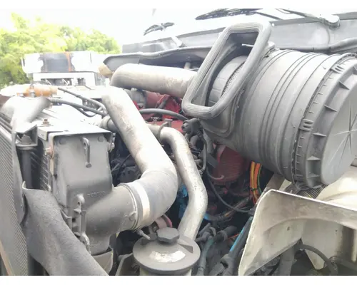 INTERNATIONAL 8600 CAB