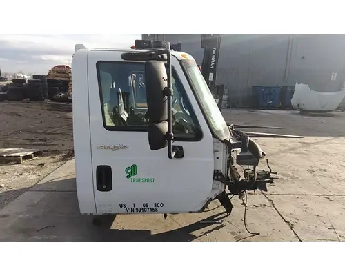 INTERNATIONAL 8600 CAB