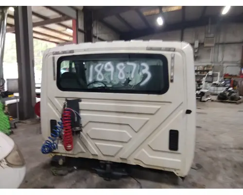 INTERNATIONAL 8600 CAB