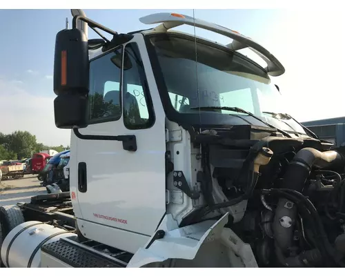 INTERNATIONAL 8600 Cab Assembly