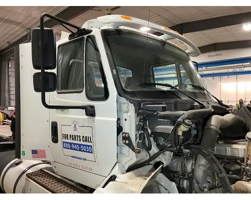 INTERNATIONAL 8600 Cab Assembly