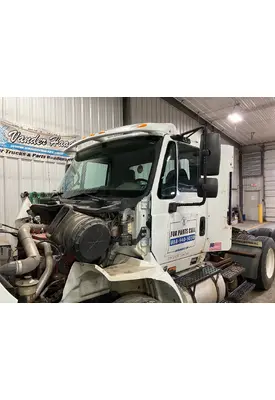 INTERNATIONAL 8600 Cab Assembly