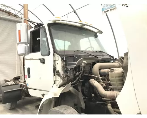 INTERNATIONAL 8600 Cab Assembly