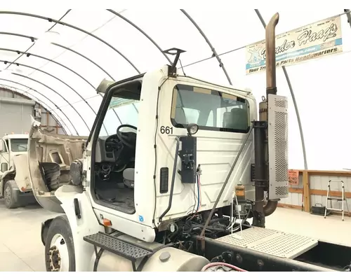 INTERNATIONAL 8600 Cab Assembly