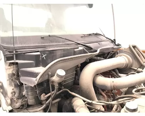 INTERNATIONAL 8600 Cab Assembly