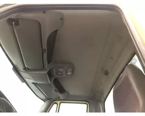 INTERNATIONAL 8600 Cab Assembly