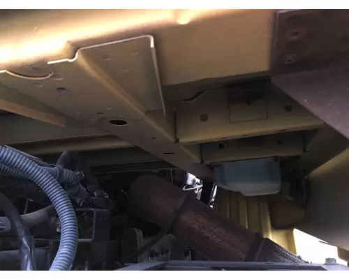 INTERNATIONAL 8600 Cab Assembly