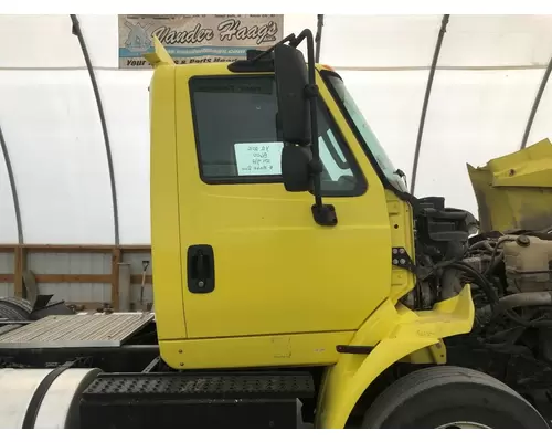 INTERNATIONAL 8600 Cab Assembly