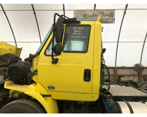 INTERNATIONAL 8600 Cab Assembly