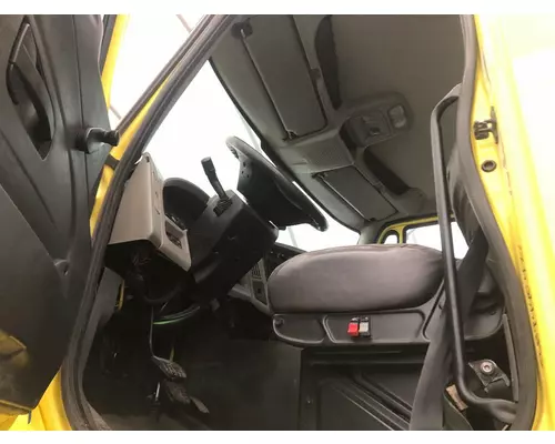 INTERNATIONAL 8600 Cab Assembly