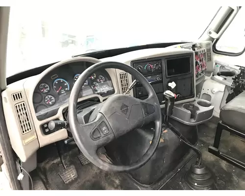 INTERNATIONAL 8600 Cab Assembly
