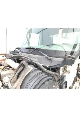 INTERNATIONAL 8600 Cab Assembly