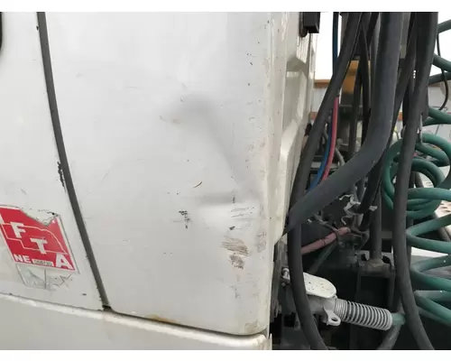INTERNATIONAL 8600 Cab Assembly