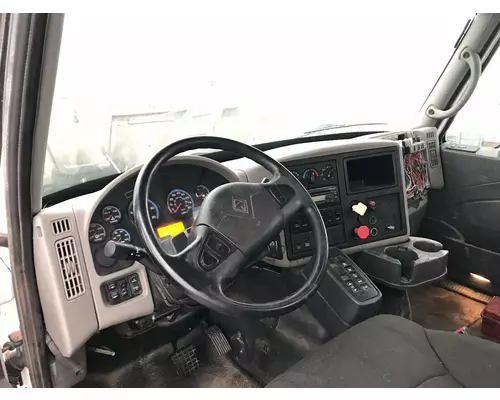 INTERNATIONAL 8600 Cab Assembly