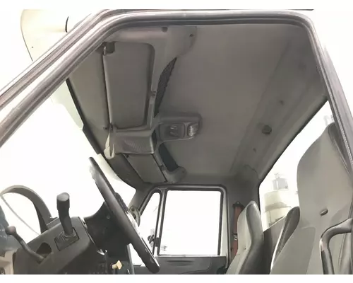 INTERNATIONAL 8600 Cab Assembly