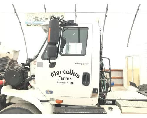 INTERNATIONAL 8600 Cab Assembly