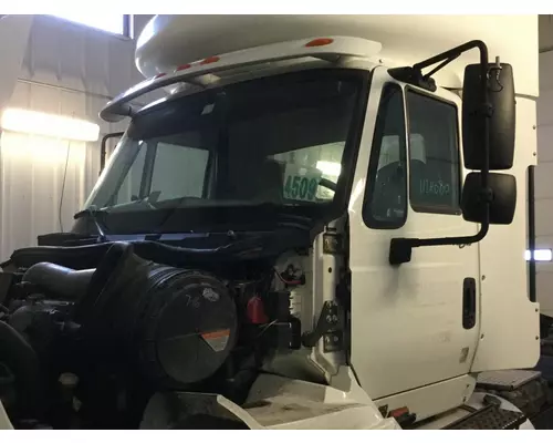 INTERNATIONAL 8600 Cab Assembly