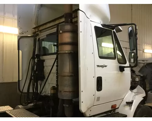 INTERNATIONAL 8600 Cab Assembly