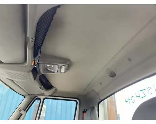 INTERNATIONAL 8600 Cab Assembly