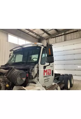 INTERNATIONAL 8600 Cab Assembly