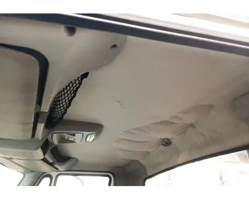 INTERNATIONAL 8600 Cab Assembly