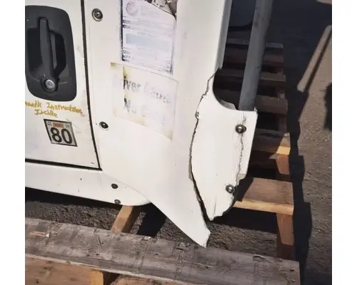 INTERNATIONAL 8600 Cab Assembly