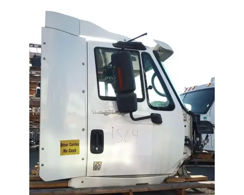 INTERNATIONAL 8600 Cab Assembly