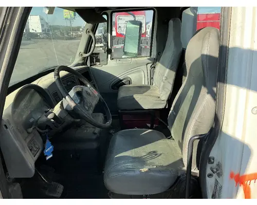 INTERNATIONAL 8600 Cab Assembly