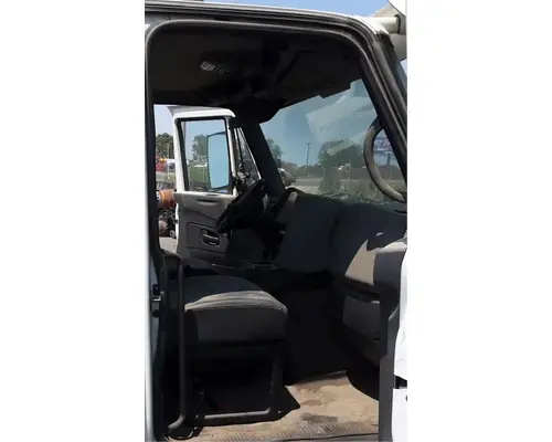 INTERNATIONAL 8600 Cab Assembly