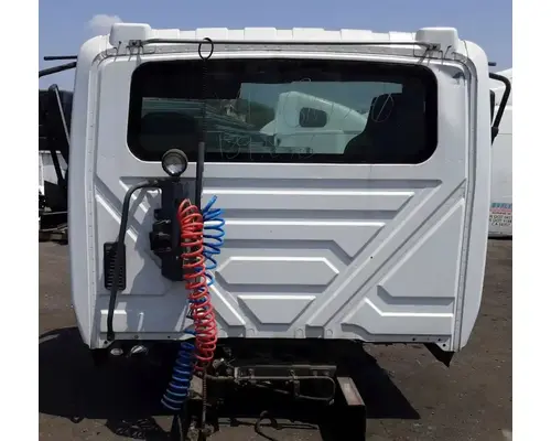 INTERNATIONAL 8600 Cab Assembly