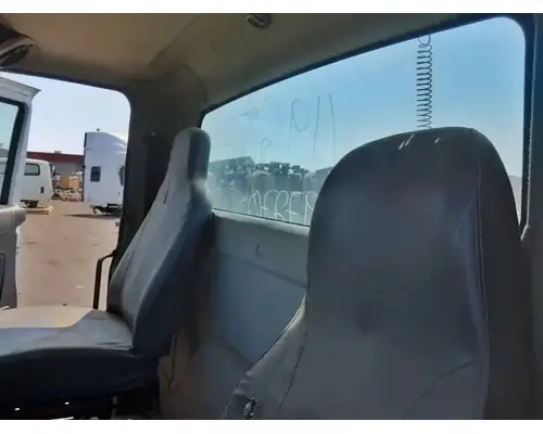 INTERNATIONAL 8600 Cab Assembly