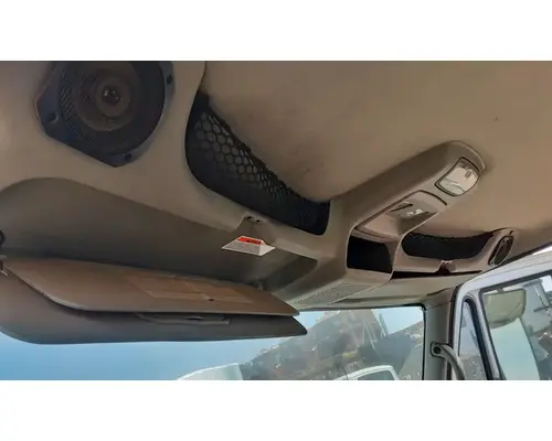 INTERNATIONAL 8600 Cab Assembly