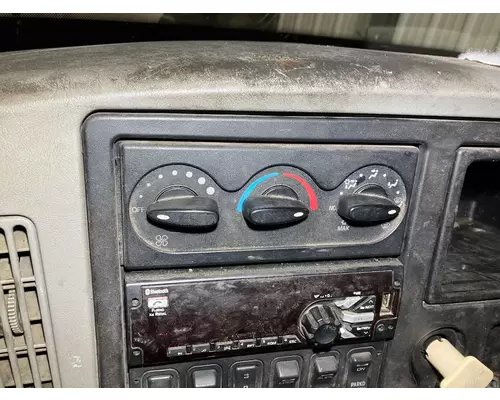 INTERNATIONAL 8600 Cab Misc. Interior Parts