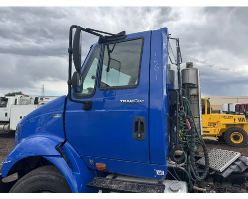 INTERNATIONAL 8600 Cab