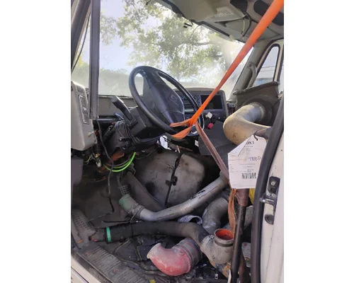 INTERNATIONAL 8600 Cab