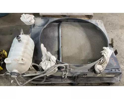 INTERNATIONAL 8600 Cooling Assy. (Rad., Cond., ATAAC)