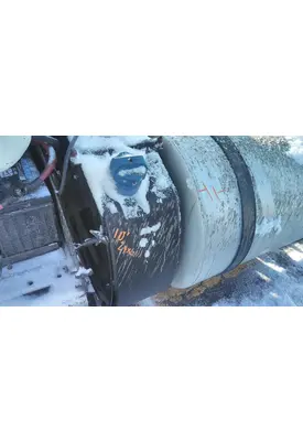 INTERNATIONAL 8600 DEF TANK