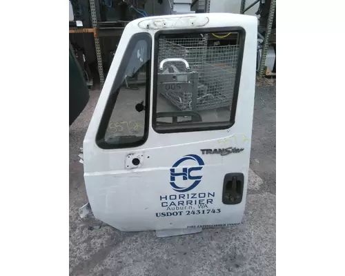 INTERNATIONAL 8600 DOOR ASSEMBLY, FRONT